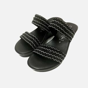 Italian Shoemakers Black Slip On Wedged Sandals Size 7 EUC